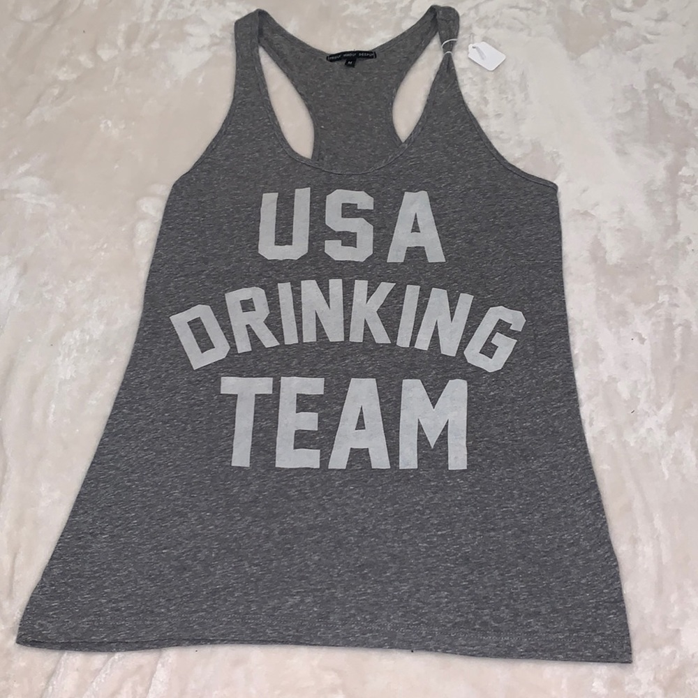 Graphic tank